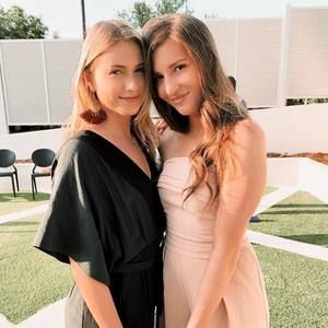 Meet your Posher, Abby